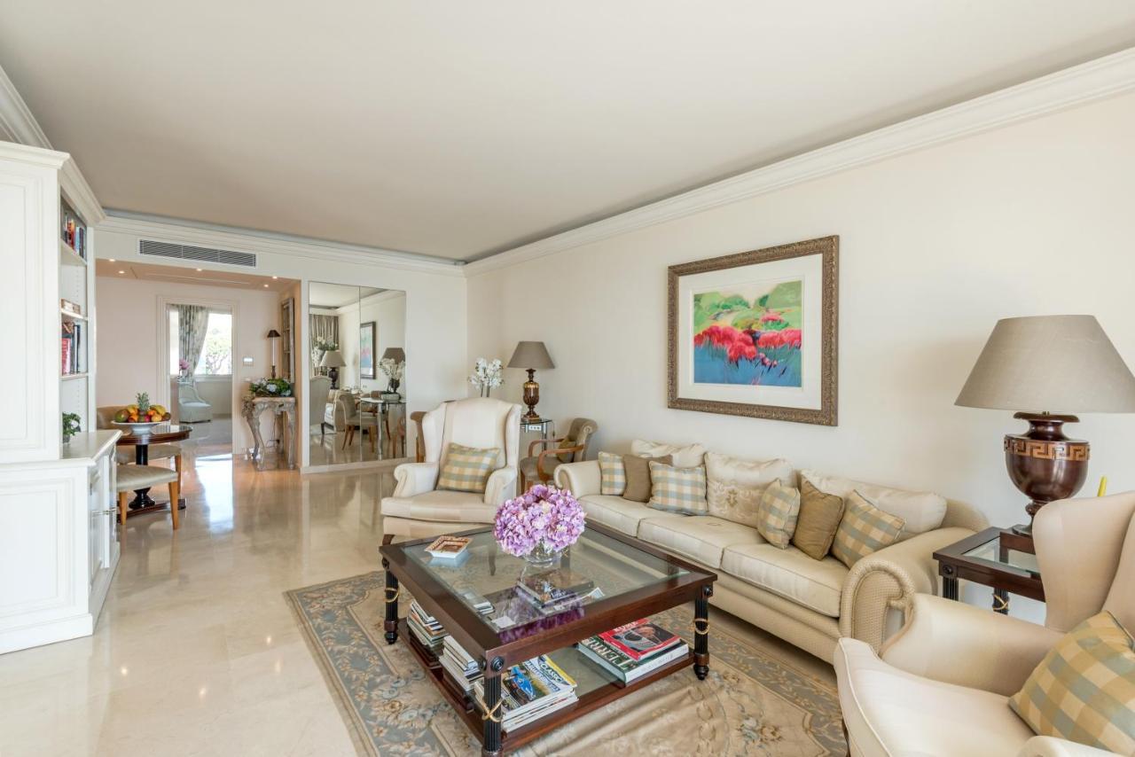 Buckingham & Lloyds - Cannes Esterno foto