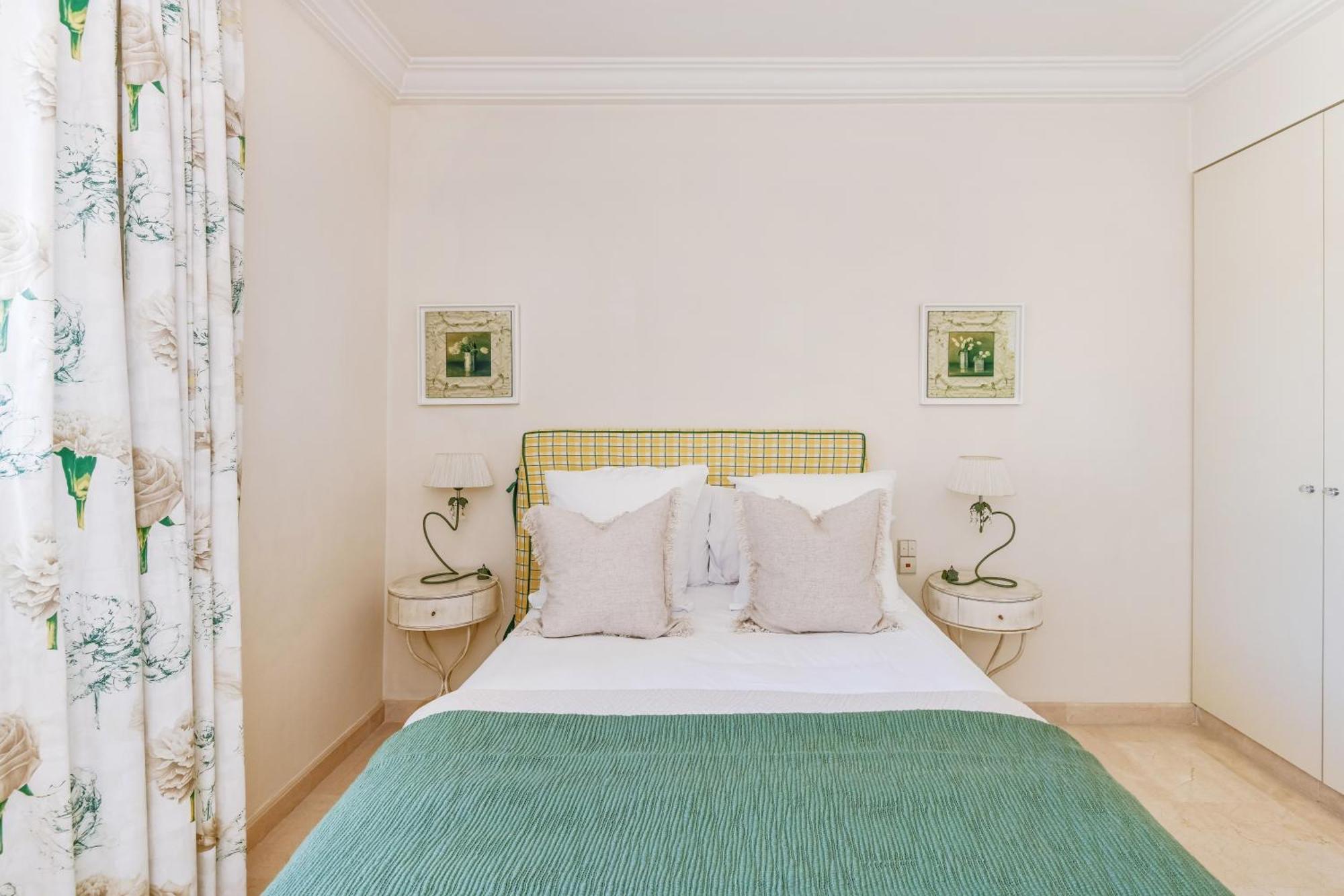 Buckingham & Lloyds - Cannes Esterno foto