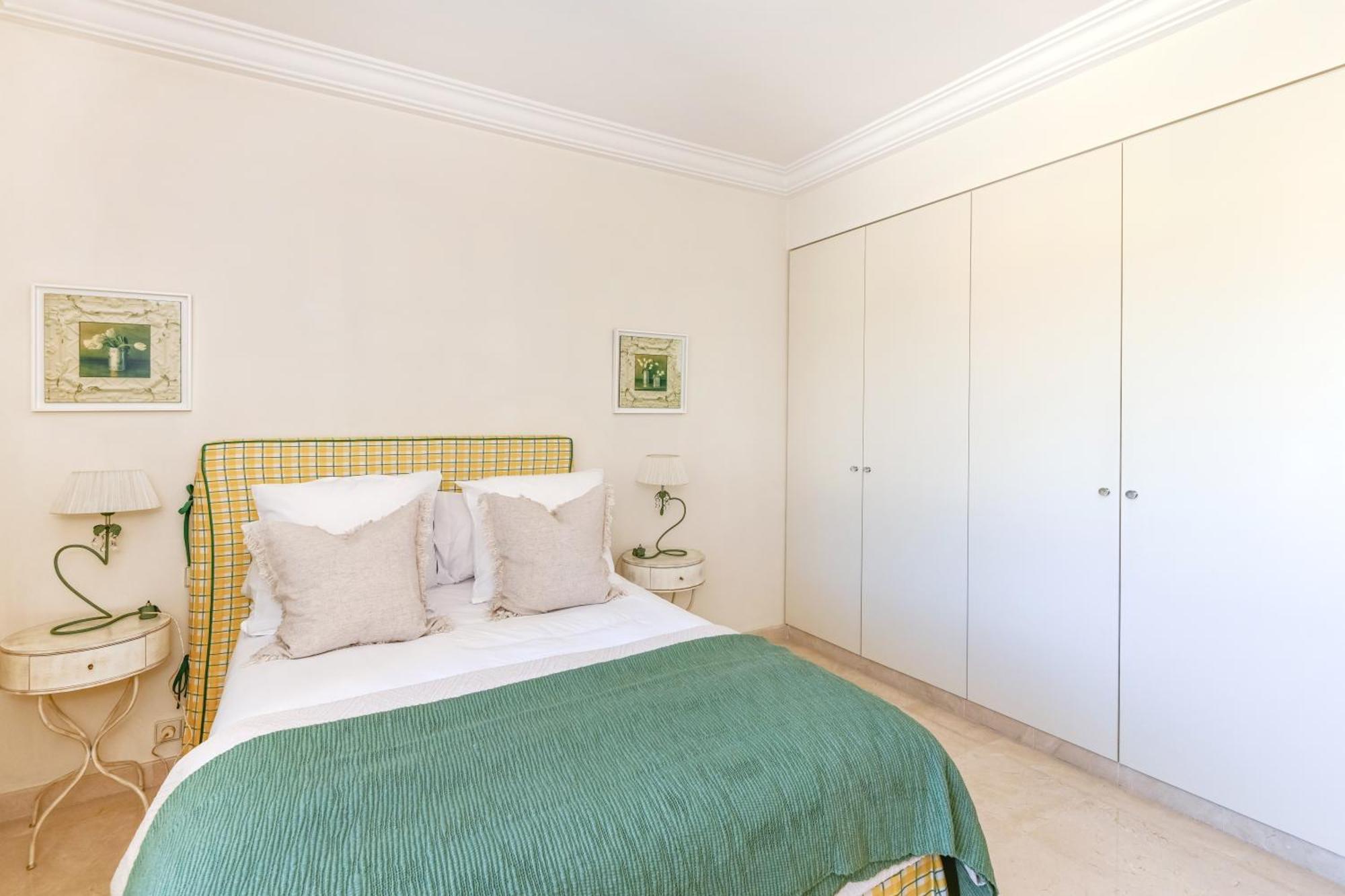 Buckingham & Lloyds - Cannes Esterno foto